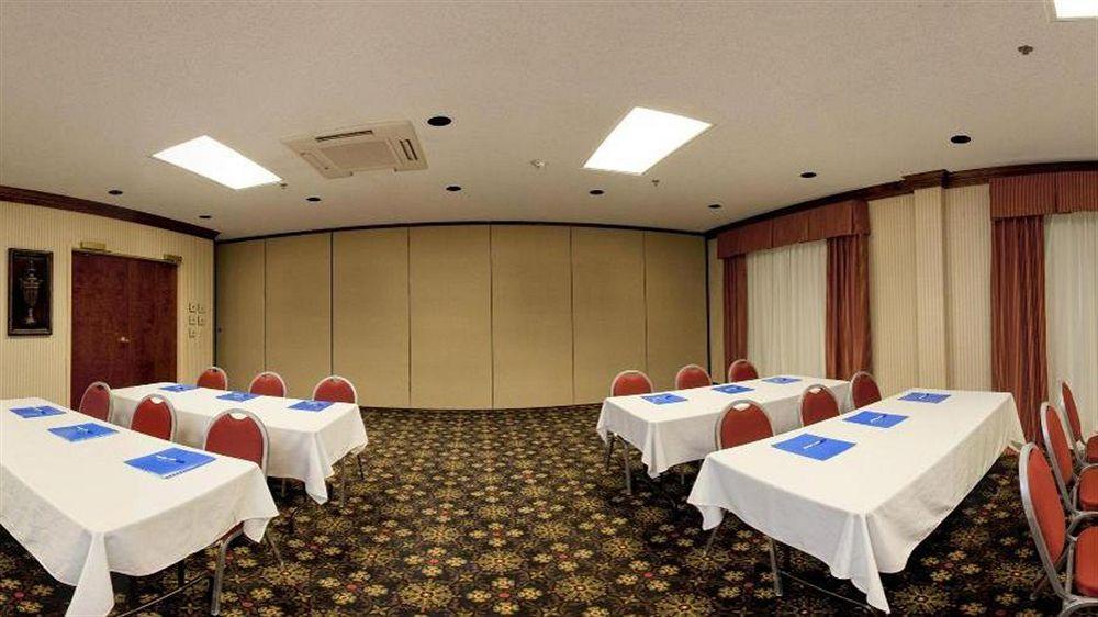 Holiday Inn Express Hotel & Suites Scott-Lafayette West By Ihg Extérieur photo