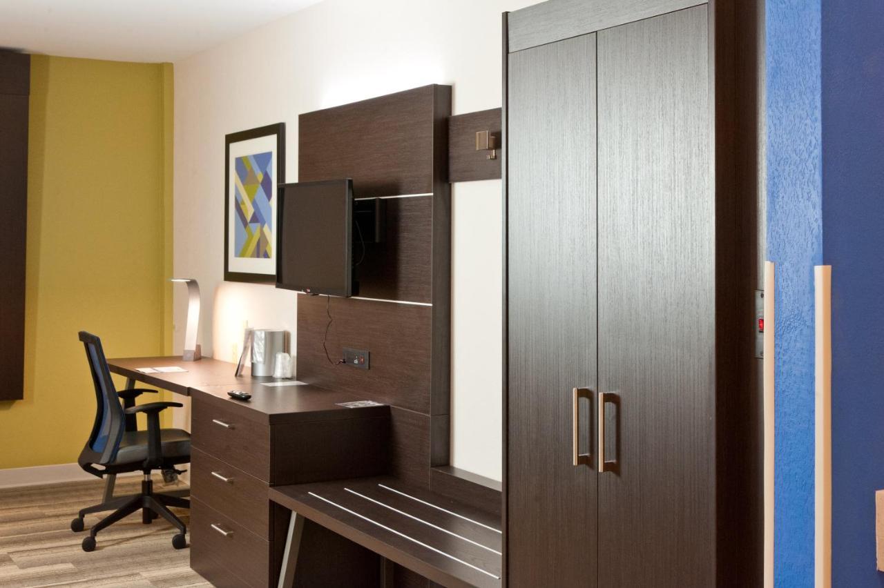 Holiday Inn Express Hotel & Suites Scott-Lafayette West By Ihg Extérieur photo